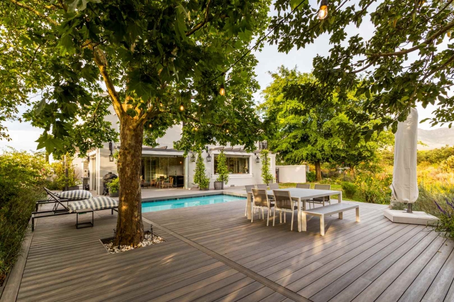 5 Bedroom Property for Sale in Val De Vie Estate Western Cape